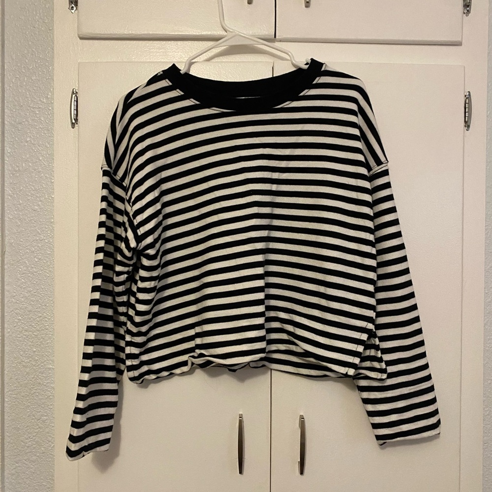 H&M Black and White Striped Sweater